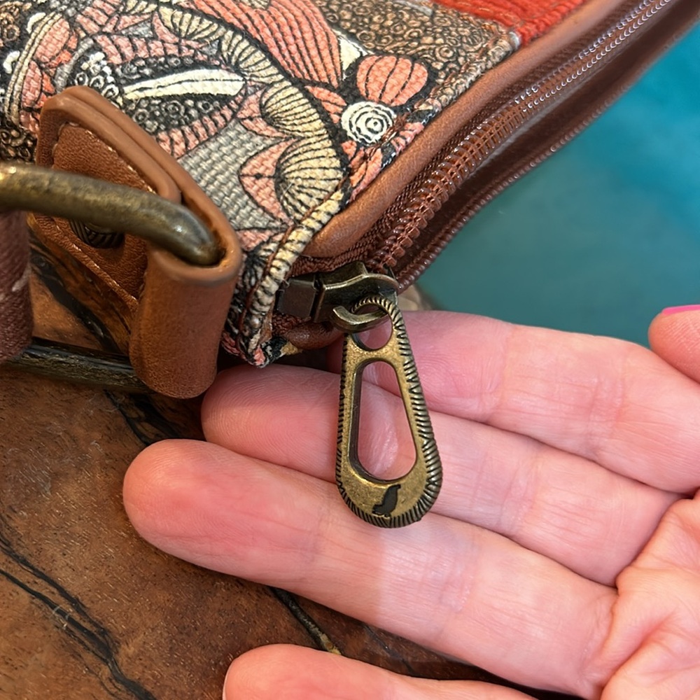 Sakroots Large Crossbody Patchwork Bag!!! - image 8